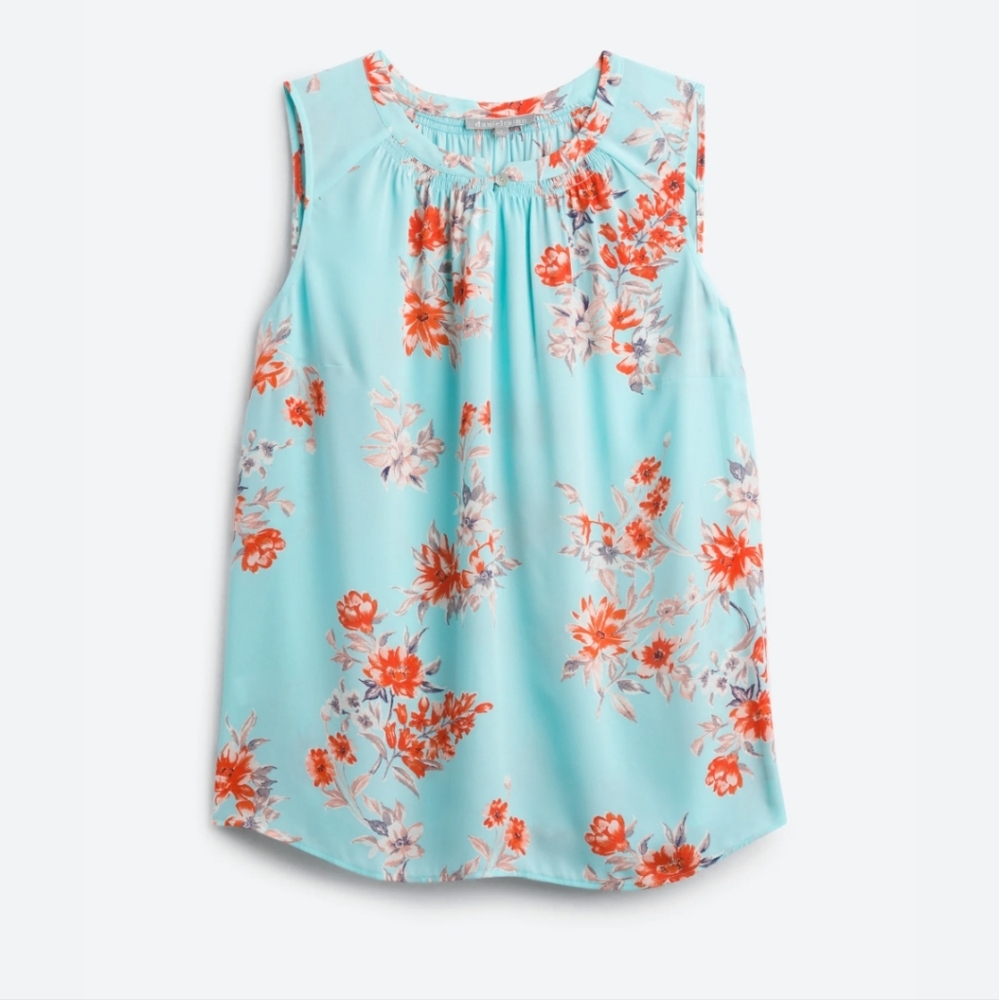 Chantelly Sleeveless Blouse